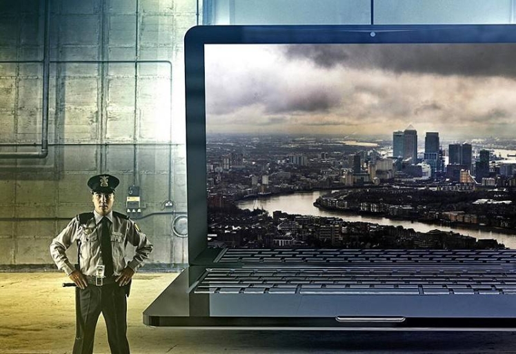 تیم آی بی ام برای رفع مشکلات امنیتی به کمک فورد رفت